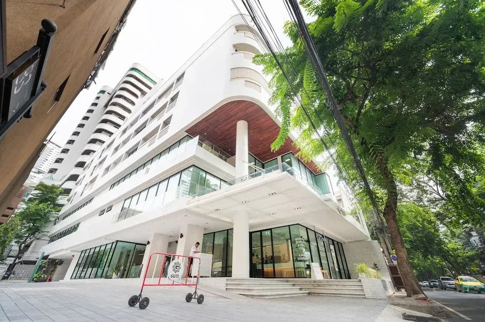 LiveZen Bangkok - main photo