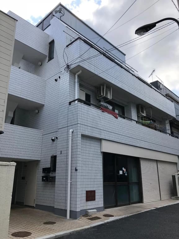 Kanbe Building 301 - photo 1