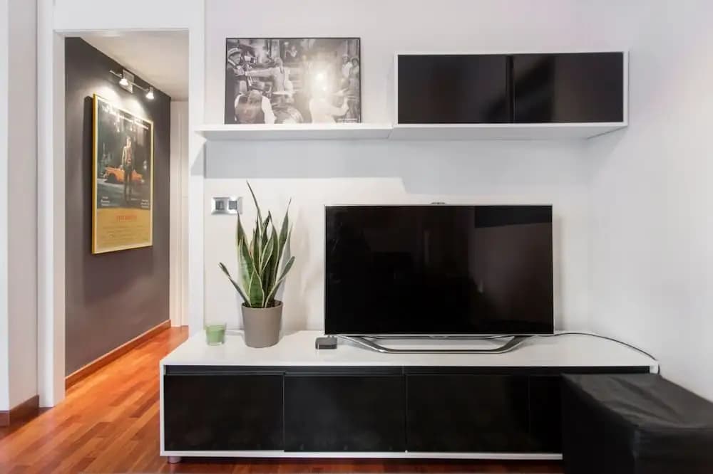 Centric Apartment Fira - photo 4