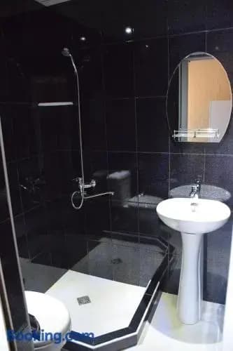Crossway Hotel - photo 8