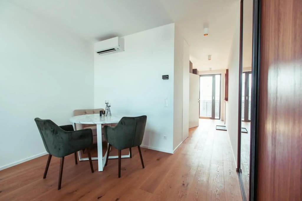 Triangle City Apartment - photo 2