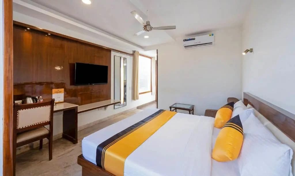 Itsy Hotels Svaruchi Inn - photo 5