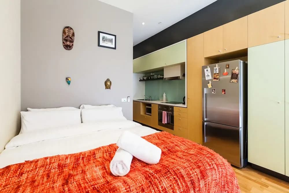 TENNYSON, Richmond Studio Apartment - photo 12