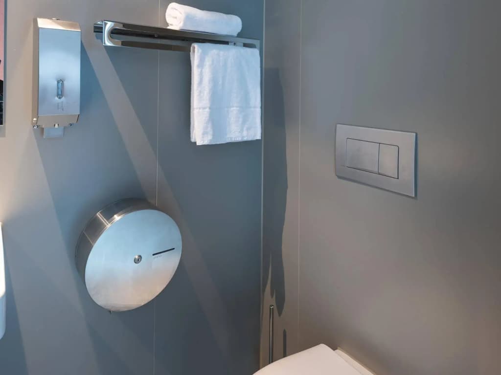 ClinkNOORD - Hostel - photo 8