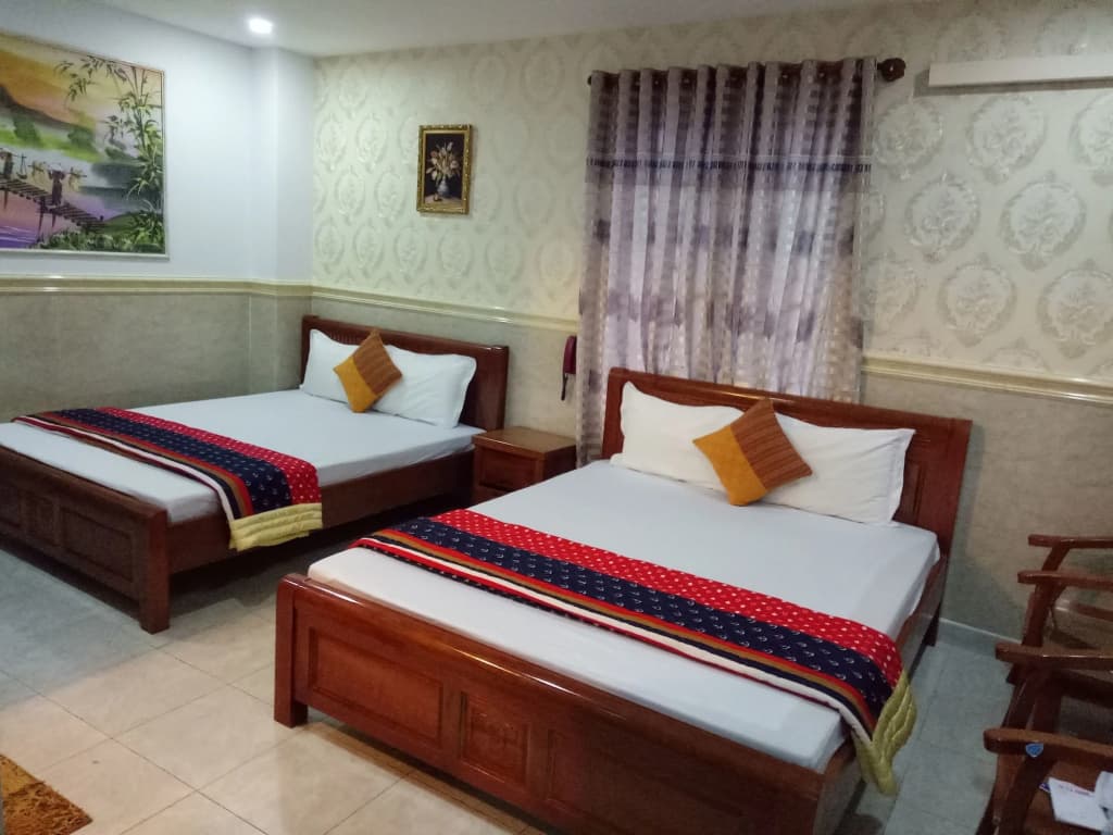 Duc Long Hotel - photo 2