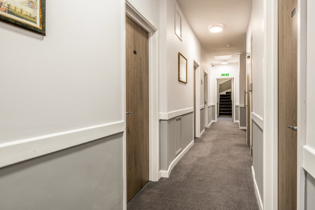 The Princes Square Hotel - photo 44