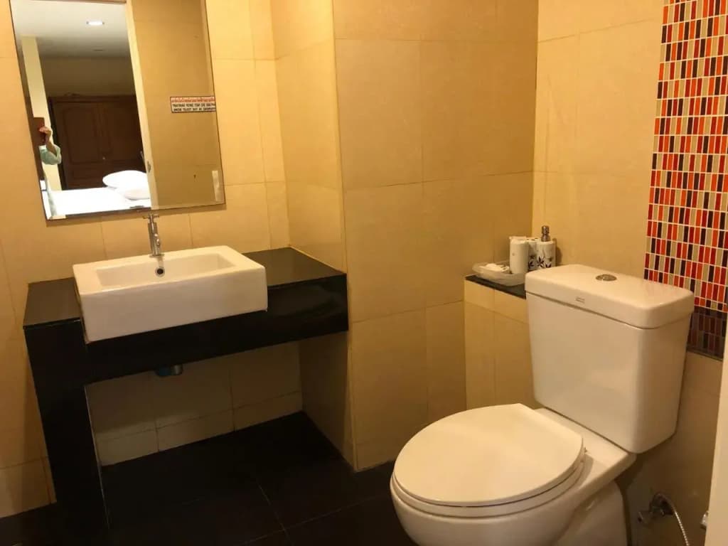 Naithon Beach Service Apartment - photo 8