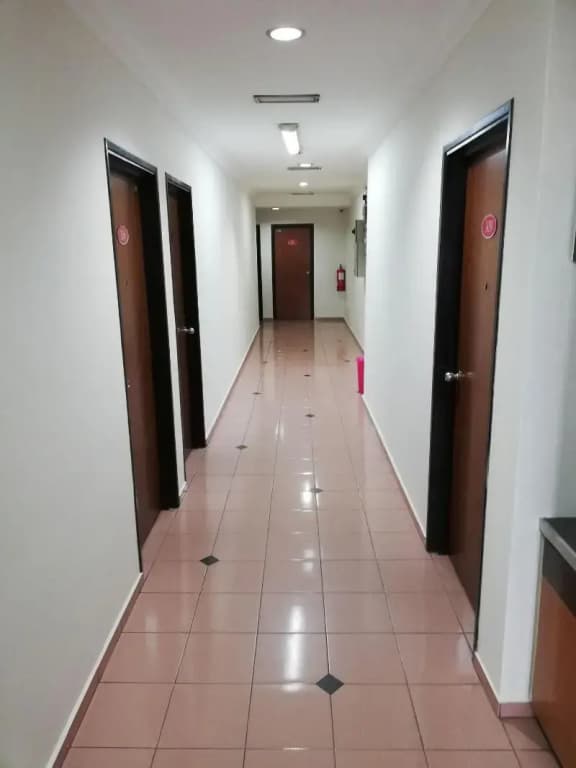 Lee Hotel - photo 9