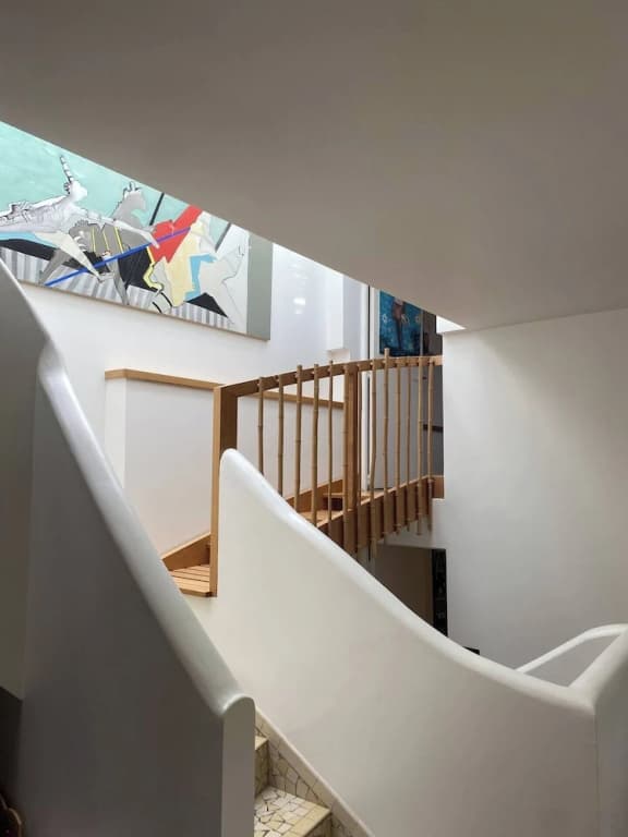 Stunning Architect House with courtyard - photo 4