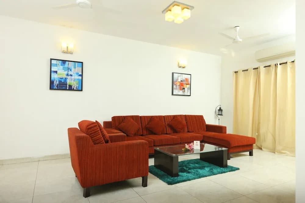 OYO 24040 SilverKey Marigold Krishna Nagar - photo 9