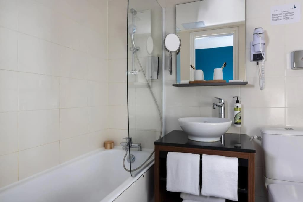 Hotel Montparnasse Alesia - photo 8