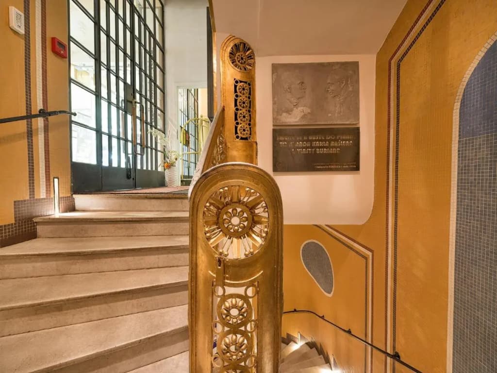 EA Hotel Rokoko - photo 16