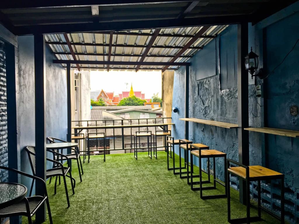 Zee Thai Hostel - photo 26