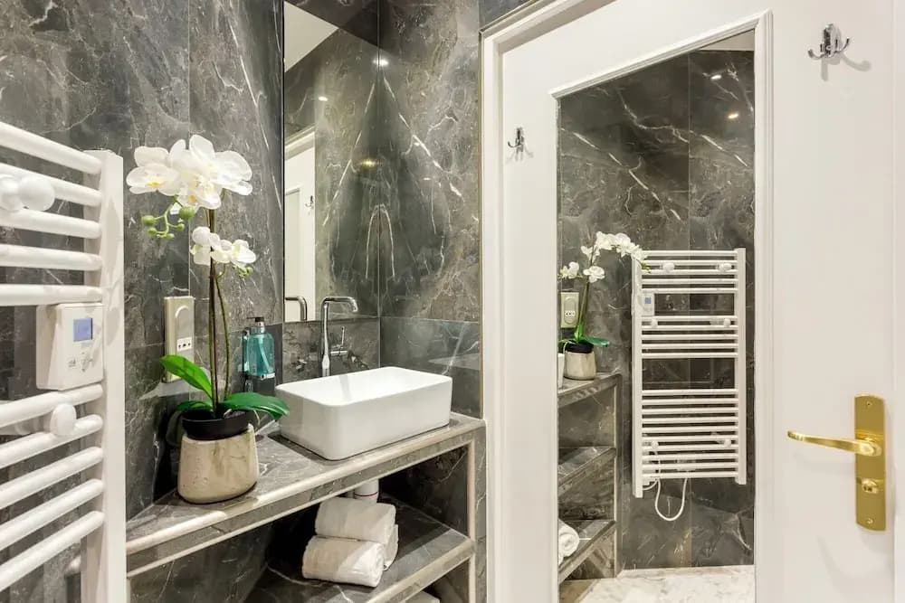 Merveil Luxury Suites - Reaumur I-II - photo 42