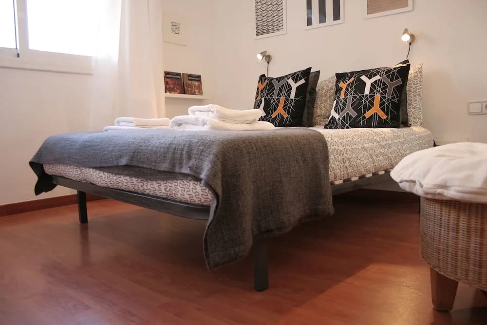 Avenida Apartments Urgell - main photo