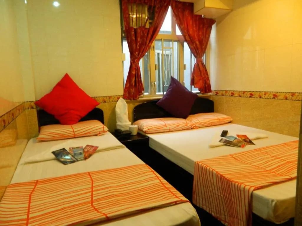 New London Hostel - photo 2