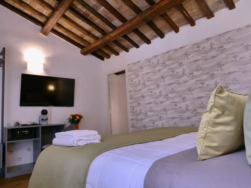 Helmirage Suite Via Del Corso - photo 12