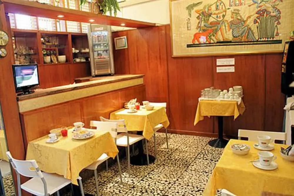 Hotel Del Sud - photo 18