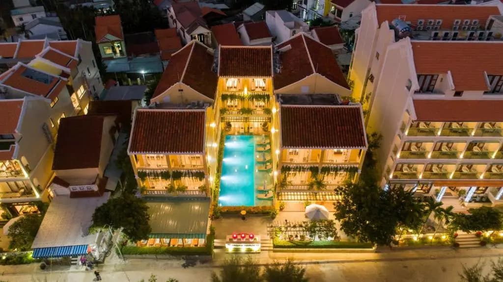 Triple Riverside Villa Hoian - photo 1