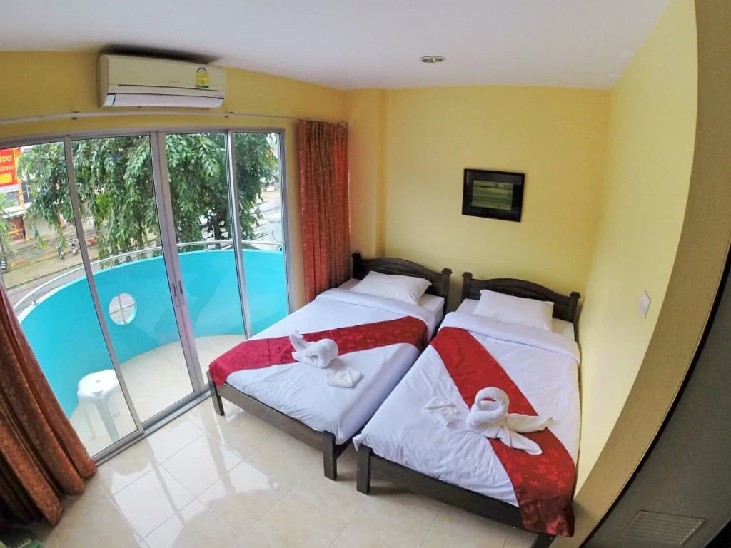 Neptune's Guesthouse - photo 2