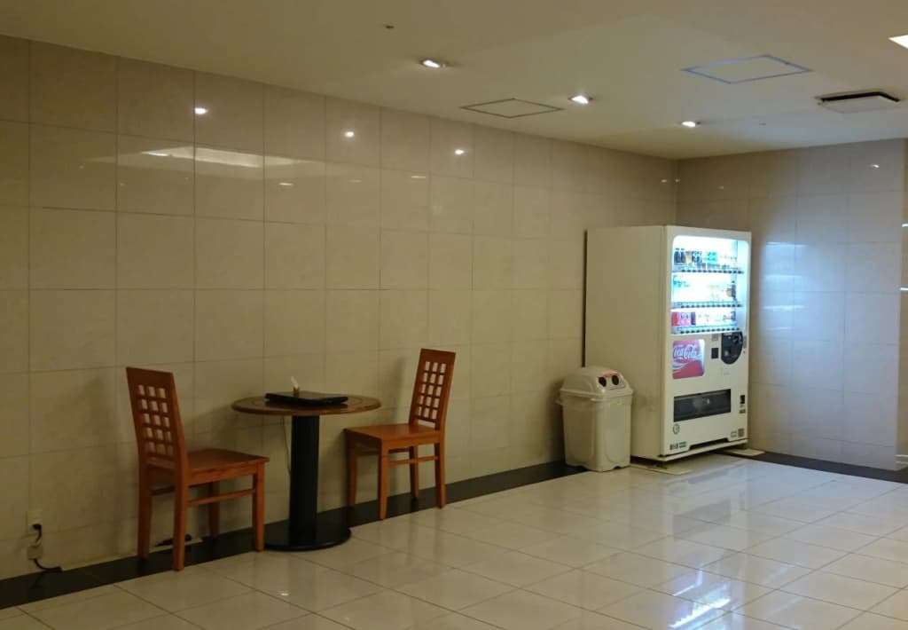 Osaka Teikoku Hotel - photo 11