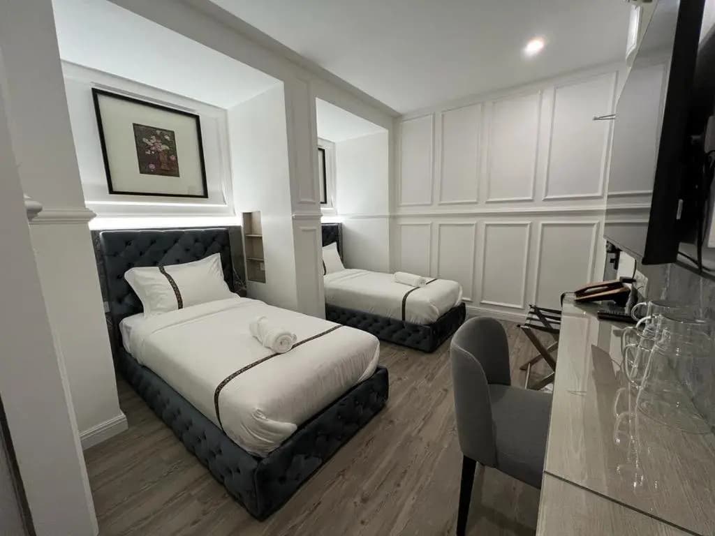 Frazel Heritage Hotel - photo 9