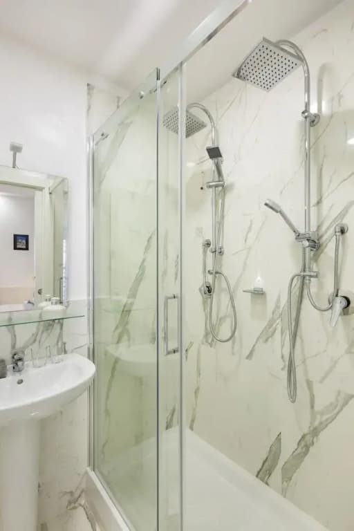 Hotel Little Aurelius - photo 19