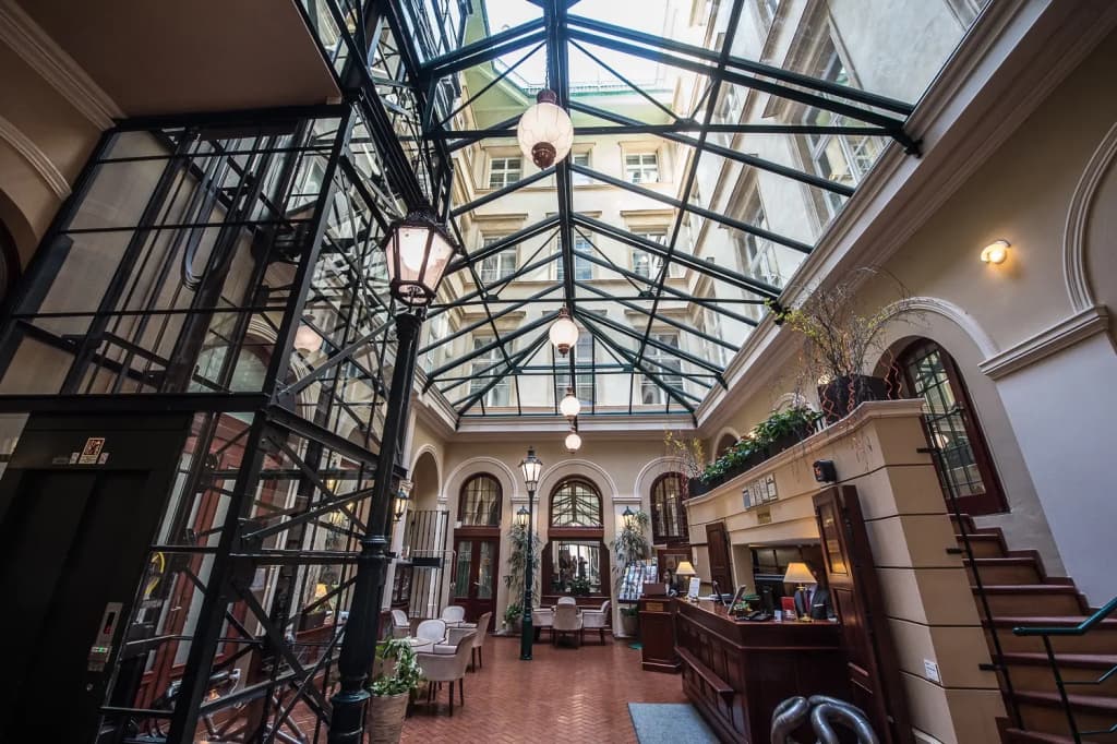Rott Hotel - photo 2