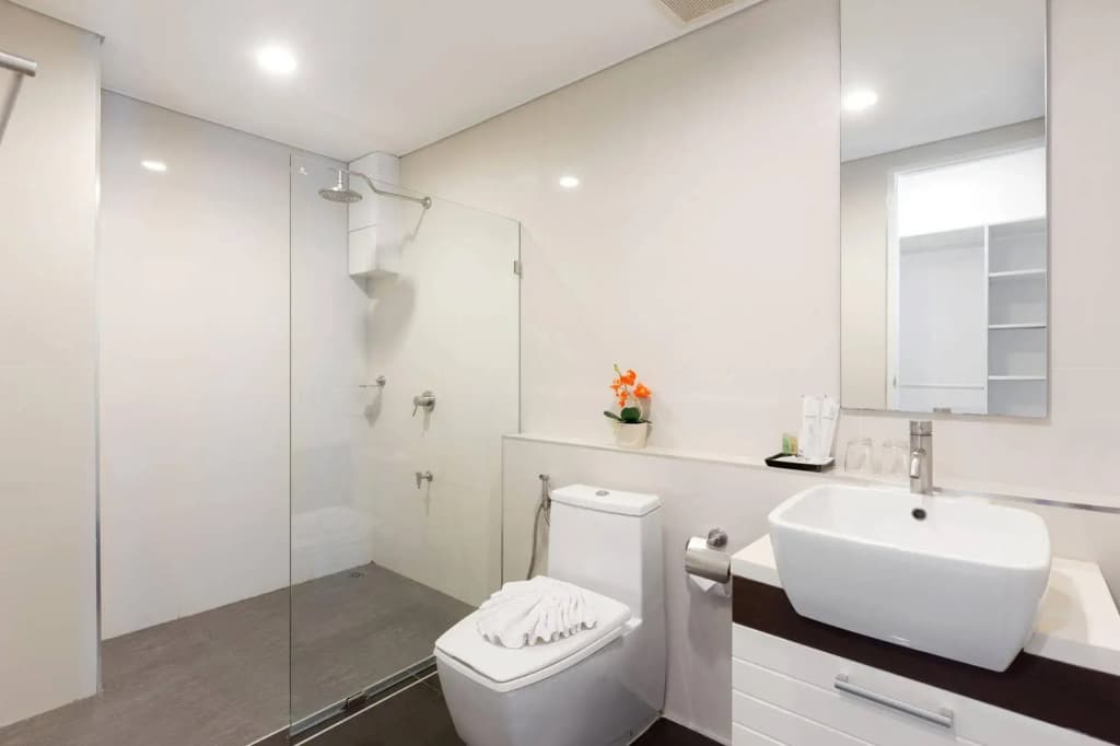 The Regent Condo - photo 9