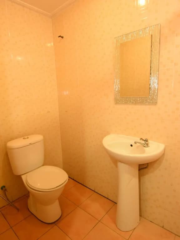 Highway Inn by OYO Rooms - photo 9