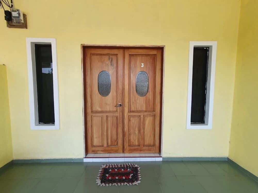 Oyo 90304 Persada Hasra Homestay - main photo