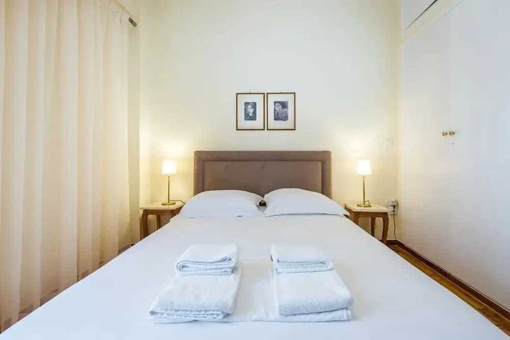 Chic flat in Kolonaki next to American Embassy - photo 2