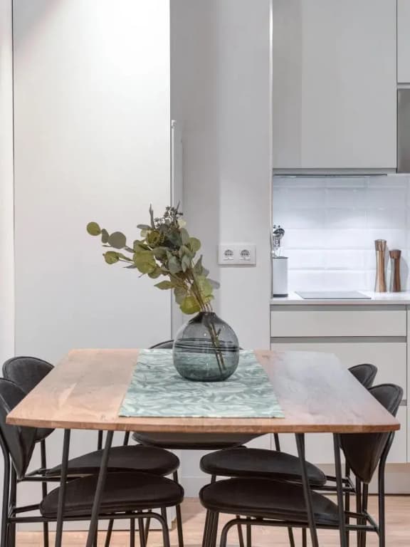 Limehome Madrid C. de Fomento - photo 10