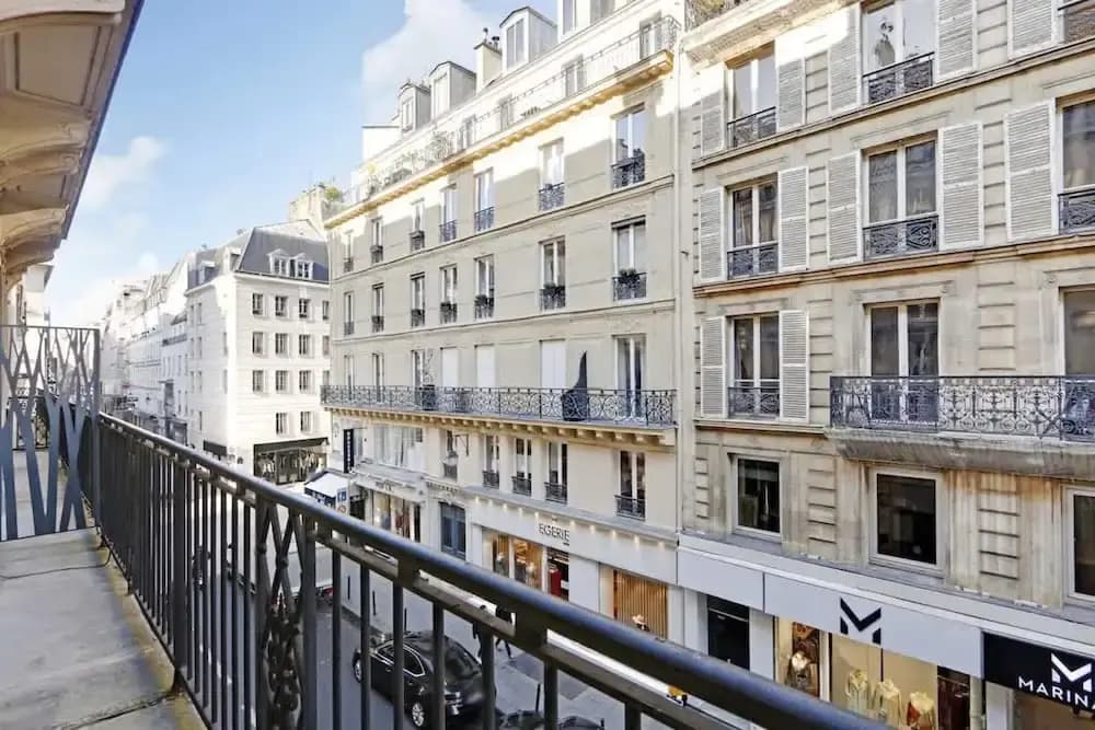 Sublim AC Apartment Center of Paris - photo 13