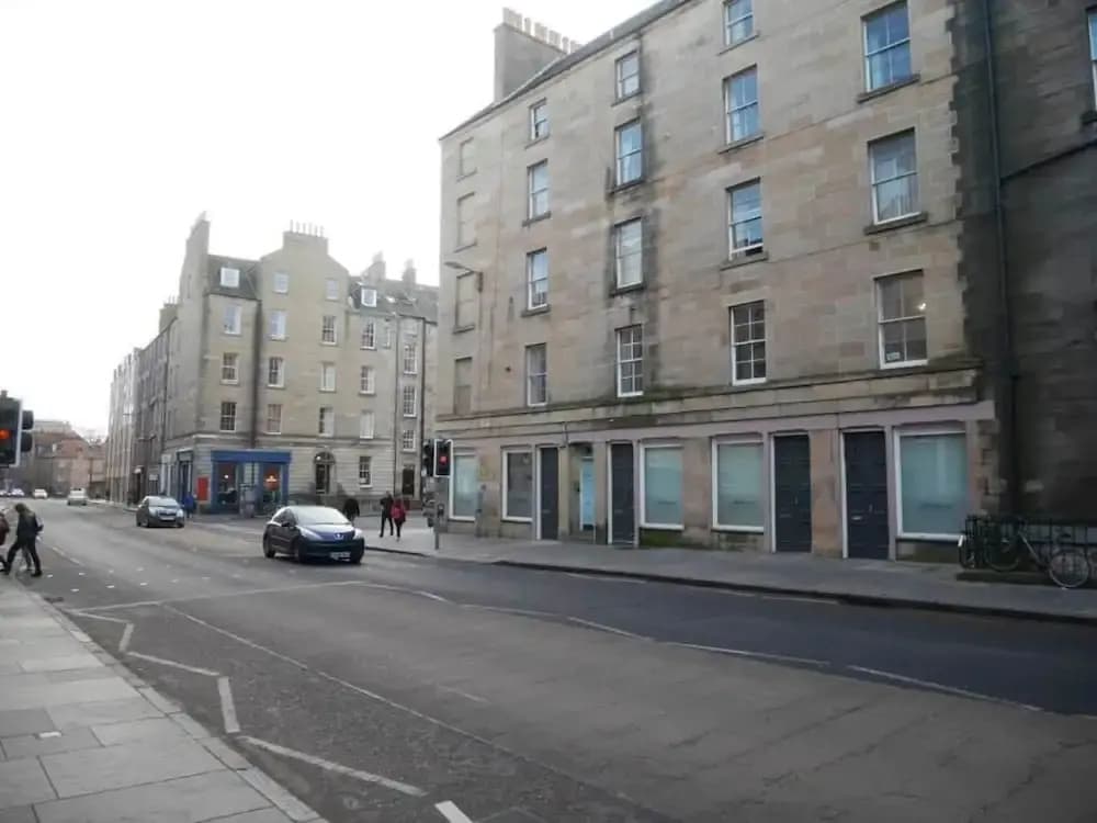 20 Buccleuch Street - photo 2