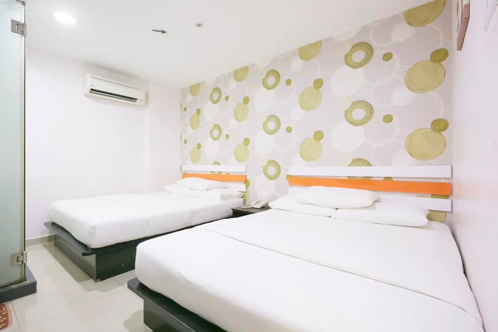 Orange Hotel Kuala Pilah - photo 2