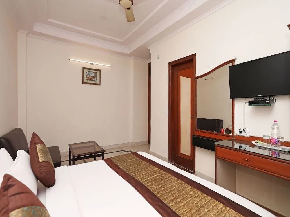 Hotel Royal Queen - photo 4