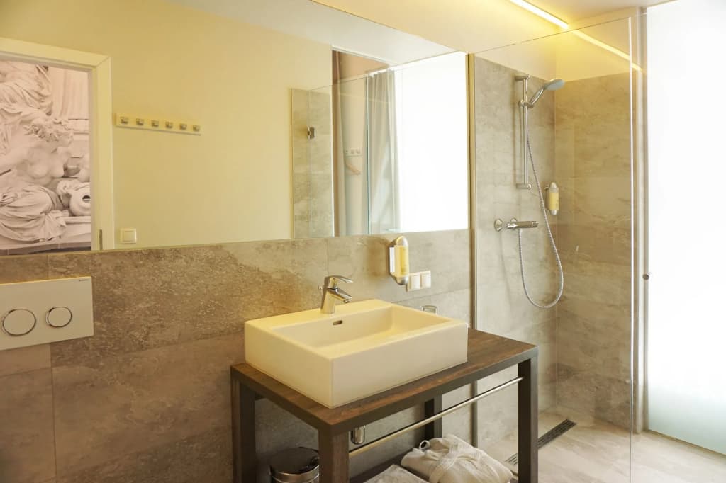 Room 55 - photo 8