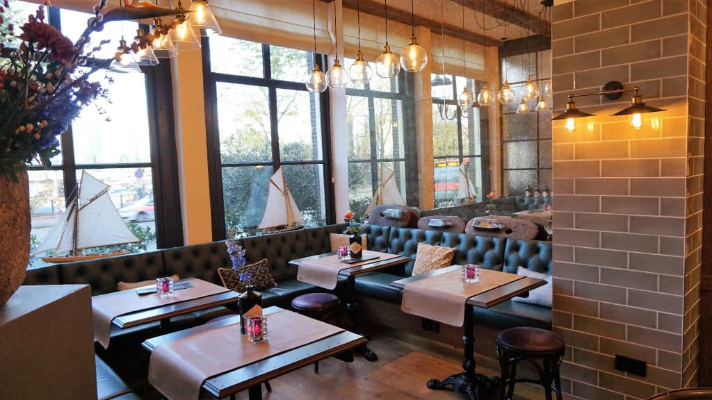 The Hendrick's Hotel - photo 23