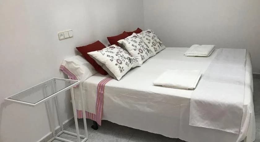 Hostal Florinda - main photo