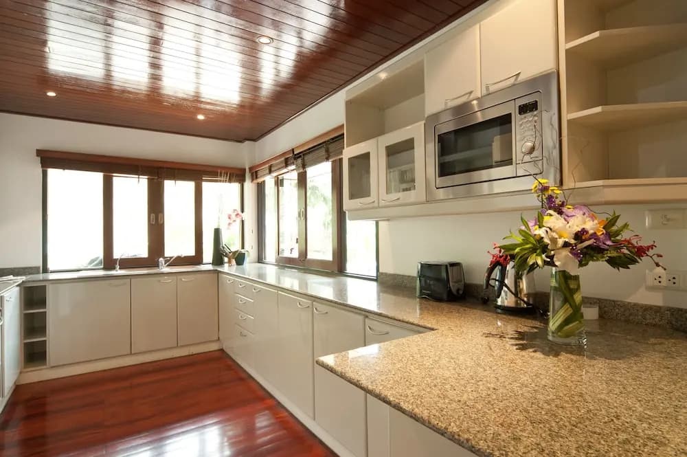 Surin Springs Villa 6 by PIPS - photo 12
