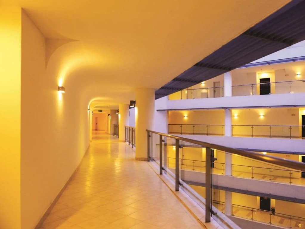 Crescent Residence - photo 6