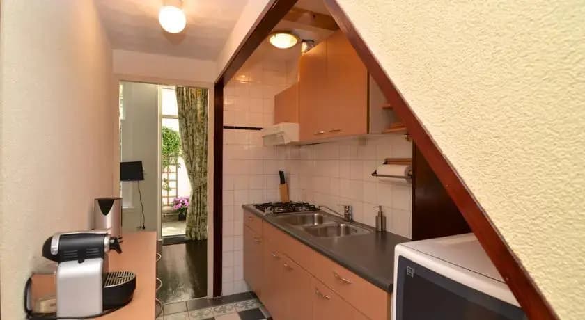 Quartier Latin Apartment - One-Bedroom Apartment - photo 8