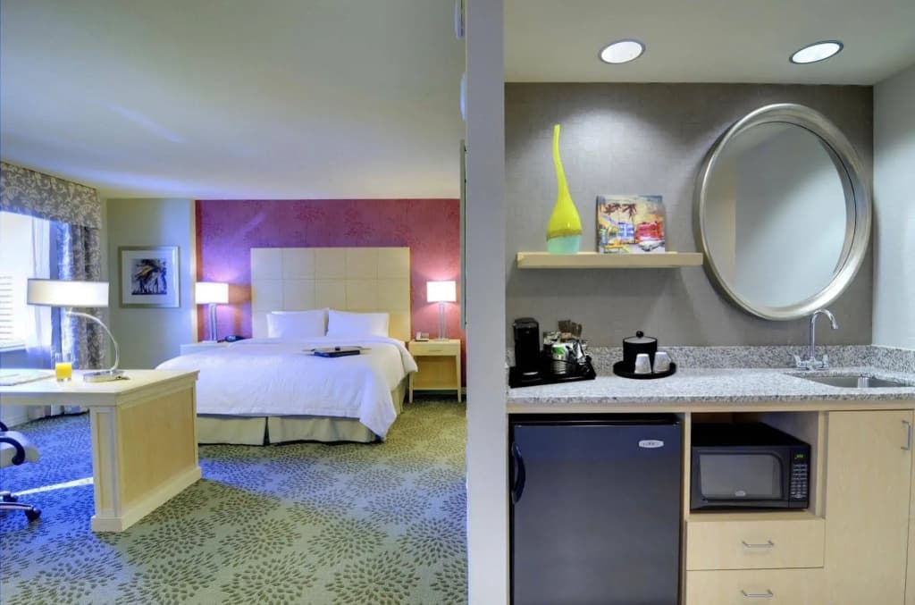 Hampton Inn & Suites Miami/Brickell-Downtown - photo 6