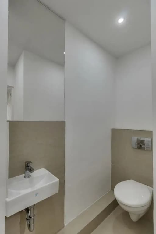 Pelicanstay at 5th District - photo 9