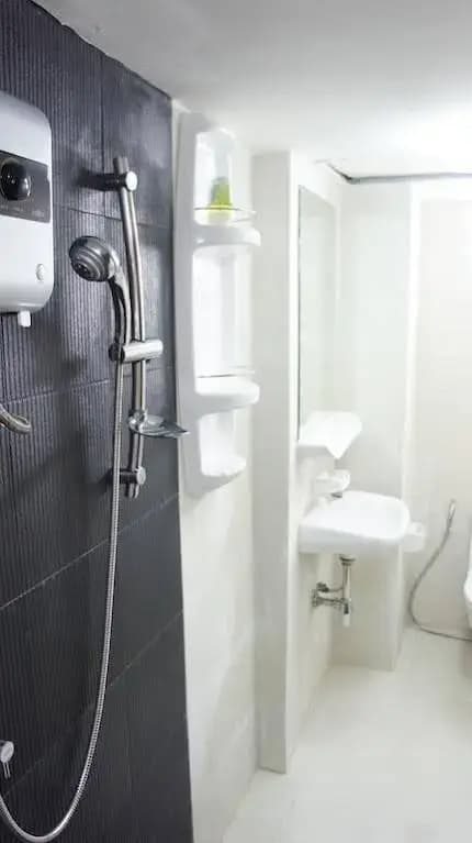 Jomtien Beach Apartments - photo 8