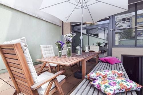 My Space Barcelona Pool Garden Apartments - photo 4