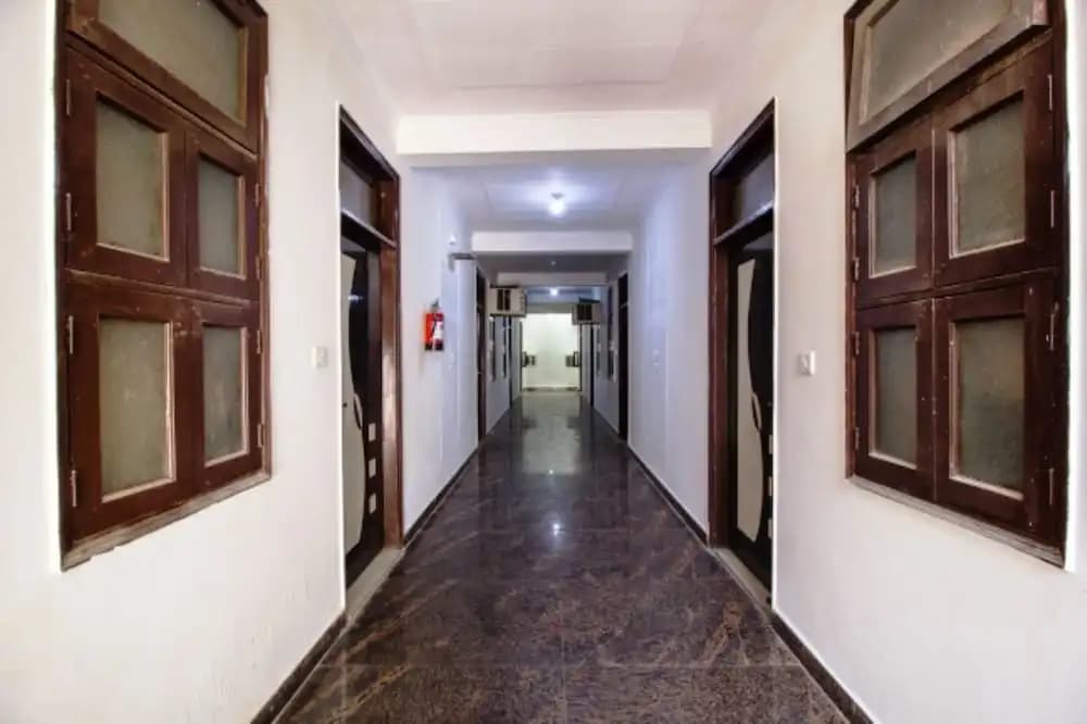 Hotel Stay Villa - photo 12