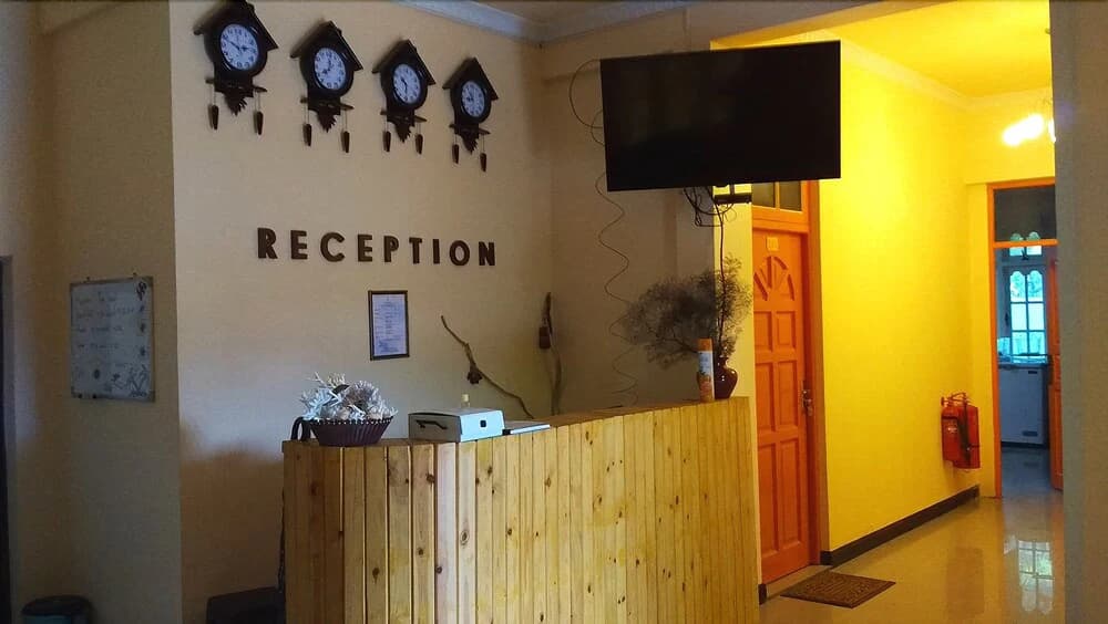 Magoodhoo Inn - photo 2