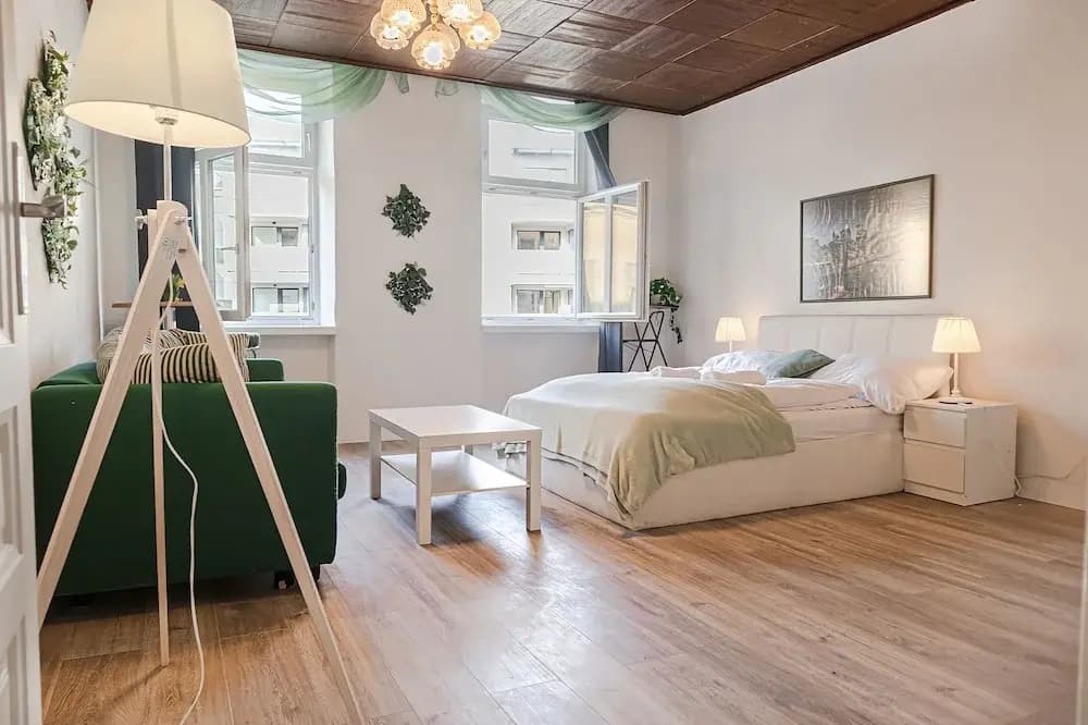 Spacious 2BR Apt Ideal for Longstays - photo 1